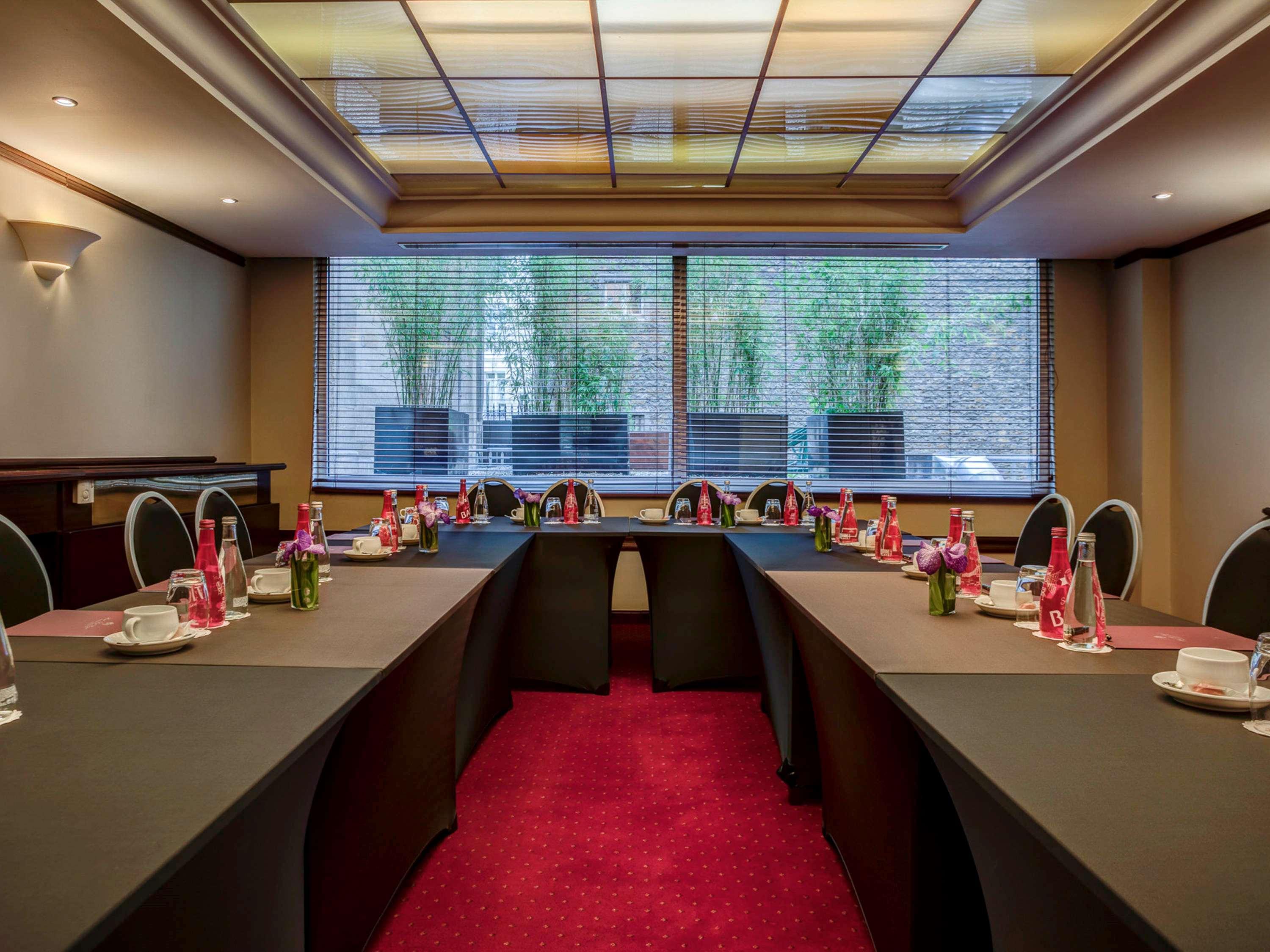 Hotel Pont Royal ปารีส ภายนอก รูปภาพ Meeting room
