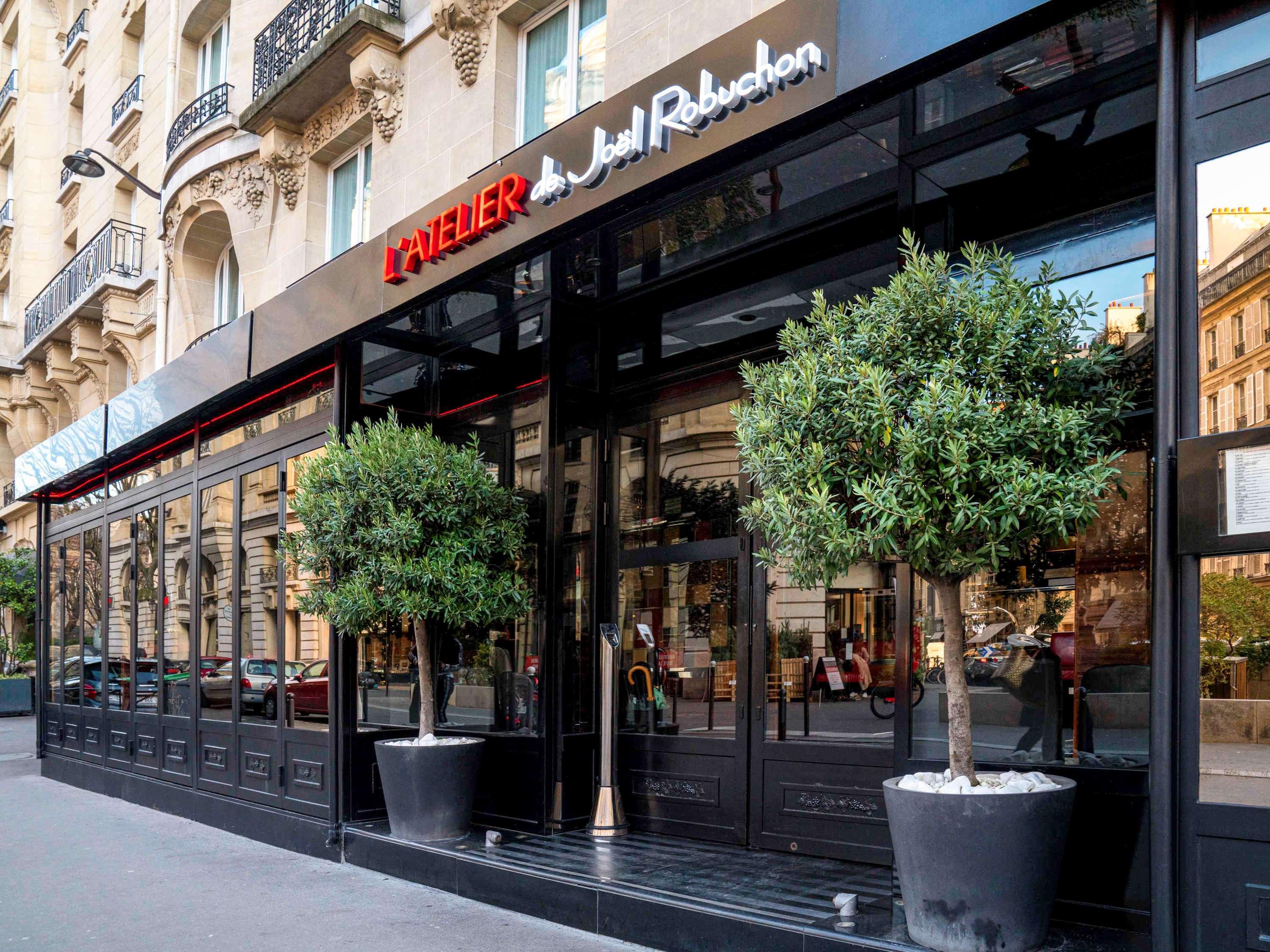Hotel Pont Royal ปารีส ภายนอก รูปภาพ Paul restaurant in Paris
